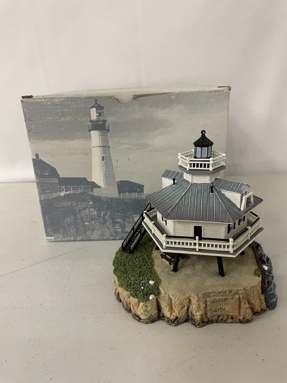 Hooper Strait MD Lighthouse Harbor Lights 2001 Society Exclusive #4151 w/ Box